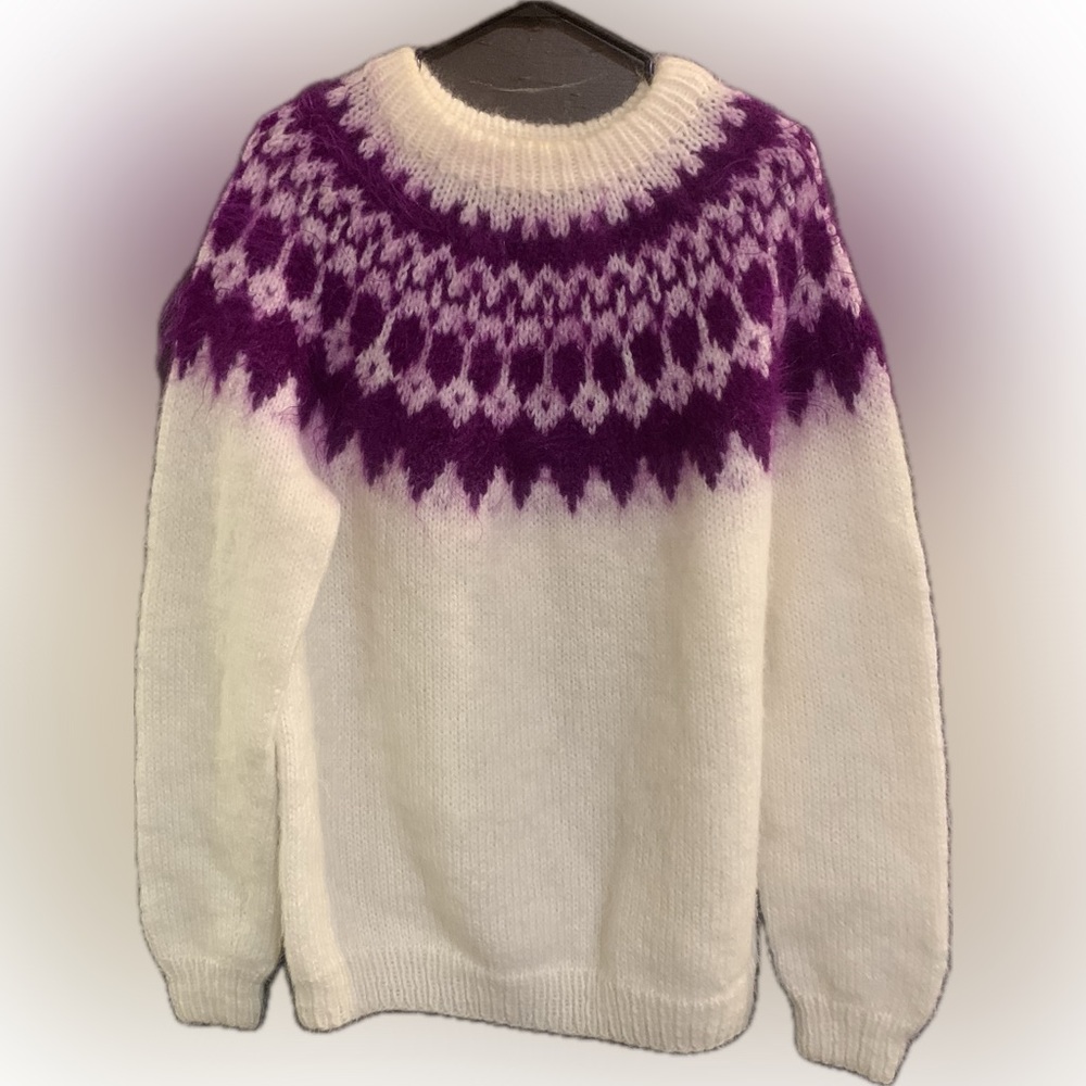 SOLD****Women's Purple and White Sweater